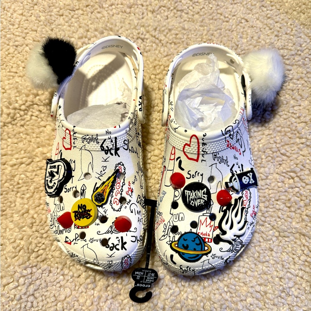 Disney Curella Crocs